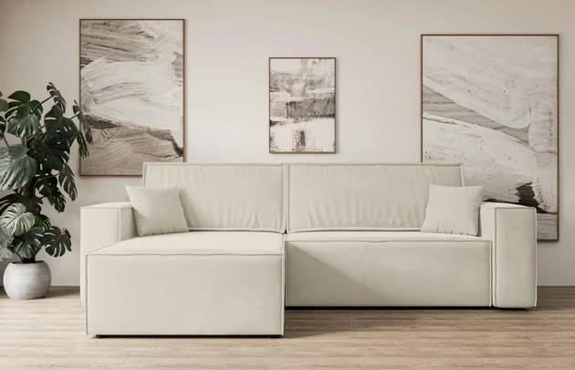 Bezug: Samt, Farbe: Beige - Paros 01, Stellvariante: Universall - Links/Rechts angeordnet, Stoffbeschreibung: paros-ist-ein-sehr-weicher-mobelstoff-mit-einer-angenehmen-haptik-50-000-martindale-zyklen-100-pes-pillingarm4-5-reibecht4-5-lichtecht67-gewicht-260-g-m2-±5, Materialzusammensetzung: 100% Polyester, Pilling Resistenz: 5, Abriebfestigkeit: 5, Scheuerbeständigkeit: 50000 Martindale-Zyklen, Zimmer: Wohnzimmer, Tiefe: 143 cm, Breite: 277 cm, Höhe: 83 cm, Schlaffunktion: Mit Schlaffunktion, Länge der Schlaffläche: 230 cm, Breite der Schlaffläche: 130-cm, Liegehöhe: 40 cm, Anzahl der Sitzflächen: 3, Sitzfüllung: Wellenfeder + T30-Schaumstoff, Anzahl der Rückenkissen: 2, Art der Rückenkissen: Abnehmabr, Annzahl der Sitzkissen: 2, Anzahl der Zierkissen: 2, Material der Füße: Kunststoff, Höhe der Füße: 3,5 cm, Farbe der Füße: Schwarz, Tiefe der Armlehnen: 88 cm, Breite der Armlehnen: 23 cm, Breite der Ottomane: 100 cm, Tiefe der Ottomane: 107 cm, Tiefe der Sitzfläche: 52 cm, Sitzhöhe: 40 cm, Art des Stauraumes: Innenfach geschlossen - 1