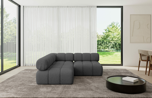 Bezug: Bouclé, Farbe: Grau - Quelle 92, Stellvariante: Ottomane Links, Stoffbeschreibung: Polsterstoff Quelle: hochwertiger Bouclé Stoff, strapazierfähig, atmungsaktiv und pflegeleicht. (80.000 Martindale-Zyklen) 100 % PES, pillingarm(4-5), Gewicht 315 g/m² ±5 %, Materialzusammensetzung: 100% Polyseter, Pilling Resistenz: 5, Abriebfestigkeit: 5, Scheuerbeständigkeit: 80000 Martindale-Zyklen, Zimmer: Wohnzimmer, Tiefe: 190 cm, Breite: 190 cm, Höhe: 70 cm, Anzahl der Sitzflächen: 4, Sitzfüllung: Wellenfeder, Art der Rückenkissen: Rückenlehne - feste, Annzahl der Sitzkissen: 2, Breite der Ottomane: 95 cm, Tiefe der Ottomane: 190 cm, Tiefe der Sitzfläche: 65 cm, Sitzhöhe: 40 cm, Schlaffunktion: Ohne Schlaffunktion - 1