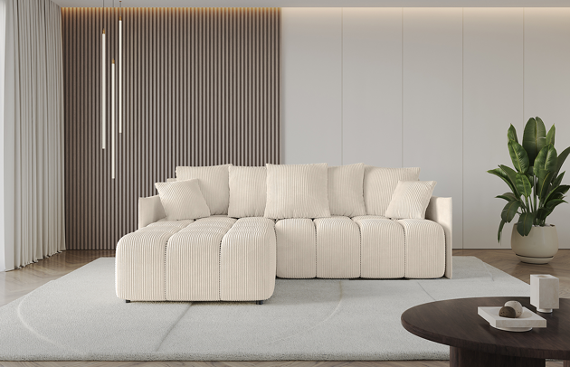 Bezug: Cord, Farbe: Beige - Poso 105, Stellvariante: Ottomane Links, Stoffbeschreibung: POSO ist ein angenehm anzufühlender Velours mit Kordstruktur (35000 MartindaleZyklen) und leicht zu reinigender Möbellstoff, lichtecht (5) und pillingarm (5), Gewicht 380 g/m2 ±5%, Materialzusammensetzung: 90% Polyseter, 10% Nylon, Pilling Resistenz: 5, Abriebfestigkeit: 5, Scheuerbeständigkeit: 30000 Martindale-Zyklen, Ausstattung: Kissen, Zimmer: Wohnzimmer, Tiefe: 189 cm, Breite: 251 cm, Höhe: 68 cm, Länge der Schlaffläche: 237 cm, Breite der Schlaffläche: 159-cm, Liegehöhe: 45 cm, Anzahl der Sitzflächen: 4, Sitzfüllung: Wellenfeder + HR35 und T30-Schaum, Anzahl der Rückenkissen: 5, Art der Rückenkissen: Rückenkissen, Annzahl der Sitzkissen: 2, Anzahl der Zierkissen: 2, Tiefe der Armlehnen: 104 cm, Breite der Armlehnen: 7 cm, Höhe der Armlehnen: 63 cm, Breite der Ottomane: 104 cm, Tiefe der Ottomane: 173 cm, Tiefe der Sitzfläche: 88 cm, Sitzhöhe: 45 cm, Art des Stauraumes: Innenfach geschlossen - 1