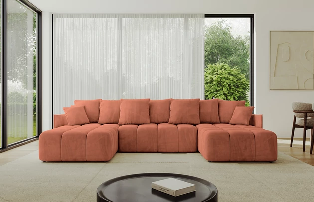 Bezug: Samt, Farbe: Apricot - Dream Velvet 202.07, Stellvariante: U-Form, Stoffbeschreibung: Polsterstoff Dream Velvet: Wasserabweisender und leicht zu reinigender Möbelstoff, scheuerfest (30.000 Martindale-Zyklen) lichtecht (6) und pillingarm (4-5), aus 100 % PES, Gewicht 360 g/m2 ±5 %, Materialzusammensetzung: 100% Polyseter, Pilling Resistenz: 4, Abriebfestigkeit: 5, Scheuerbeständigkeit: 100000 Martindale-Zyklen, Ausstattung: Kissen, Zimmer: Wohnzimmer, Tiefe: 189 cm, Breite: 355 cm, Höhe: 68 cm, Länge der Schlaffläche: 341 cm, Breite der Schlaffläche: 159 cm, Liegehöhe: 45 cm, Anzahl der Sitzflächen: 6, Sitzfüllung: Wellenfeder + HR35 und T30-Schaum, Anzahl der Rückenkissen: 7, Art der Rückenkissen: Rückenkissen, Annzahl der Sitzkissen: 3, Anzahl der Zierkissen: 2, Tiefe der Armlehnen: 104 cm, Breite der Armlehnen: 7 cm, Höhe der Armlehnen: 63 cm, Breite der Ottomane: 104 cm, Tiefe der Ottomane: 173 cm, Tiefe der Sitzfläche: 88 cm, Sitzhöhe: 45 cm, Art des Stauraumes: Innenfach geschlossen - 1