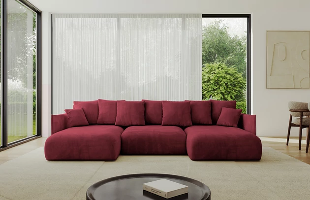 Bezug: Samt, Farbe: Bordeauxrot - Dream Velvet 202.11, Stellvariante: U-Form, Stoffbeschreibung: Polsterstoff Dream Velvet: Wasserabweisender und leicht zu reinigender Möbelstoff, scheuerfest (30.000 Martindale-Zyklen) lichtecht (6) und pillingarm (4-5), aus 100 % PES, Gewicht 360 g/m2 ±5 %, Materialzusammensetzung: 100% Polyseter, Pilling Resistenz: 4, Abriebfestigkeit: 5, Scheuerbeständigkeit: 100000 Martindale-Zyklen, Ausstattung: Kissen, Zimmer: Wohnzimmer, Tiefe: 177 cm, Breite: 317 cm, Höhe: 72 cm, Länge der Schlaffläche: 303 cm, Breite der Schlaffläche: 158-cm, Liegehöhe: 42 cm, Anzahl der Sitzflächen: 6, Sitzfüllung: Wellenfeder + HR35 und T30-Schaum, Anzahl der Rückenkissen: 7, Art der Rückenkissen: Rückenkissen, Annzahl der Sitzkissen: 3, Anzahl der Zierkissen: 2, Material der Füße: Kunststoff, Höhe der Füße: 5 cm, Farbe der Füße: Schwarz, Tiefe der Armlehnen: 123 cm, Breite der Armlehnen: 7 cm, Höhe der Armlehnen: 60 cm, Breite der Ottomane: 101 cm, Tiefe der Ottomane: 158 cm, Tiefe der Sitzfläche: 114 cm, Sitzhöhe: 42 cm, Art des Stauraumes: Innenfach geschlossen - 1