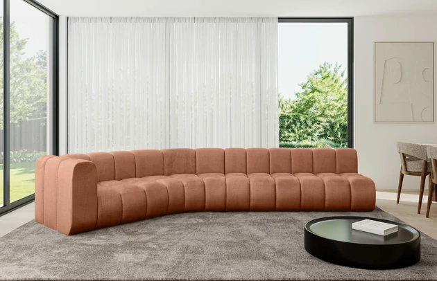 Bezug: Samt, Farbe: Apricot - Monolith 61, Stellvariante: Ottomane Links, Stoffbeschreibung: MONOLITH: Wasserabweisender und leicht zu reinigender Möbelstoff, scheuerfest (100.000 Martindale-Zyklen) lichtecht (5) und pillingarm (4-5), aus 100 % PES, Gewicht 330 g/m2 ±5 %, Materialzusammensetzung: 100% Polyseter, Pilling Resistenz: 4, Abriebfestigkeit: 5, Scheuerbeständigkeit: 100000 Martindale-Zyklen, Zimmer: Wohnzimmer, Tiefe: 194 cm, Breite: 399 cm, Höhe: 70 cm, Anzahl der Sitzflächen: 5, Sitzfüllung: Wellenfeder, Art der Rückenkissen: Rückenlehne - feste, Tiefe der Sitzfläche: 62 cm, Sitzhöhe: 40 cm, Schlaffunktion: Ohne Schlaffunktion - 1