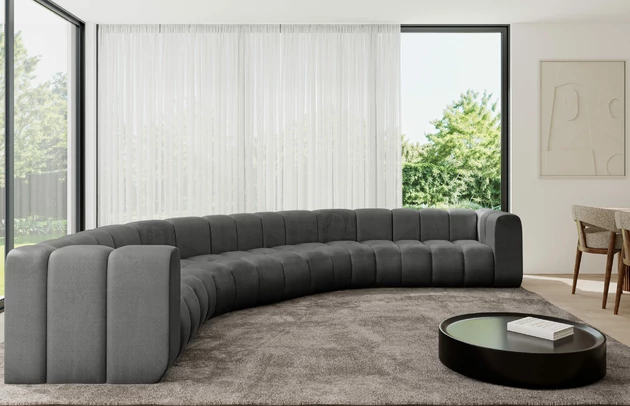 Bezug: Samt, Farbe: Dunkelgrau - Monolith 92, Stellvariante: U-Form, Stoffbeschreibung: MONOLITH: Wasserabweisender und leicht zu reinigender Möbelstoff, scheuerfest (100.000 Martindale-Zyklen) lichtecht (5) und pillingarm (4-5), aus 100 % PES, Gewicht 330 g/m2 ±5 %, Materialzusammensetzung: 100% Polyseter, Pilling Resistenz: 4, Abriebfestigkeit: 5, Scheuerbeständigkeit: 100000 Martindale-Zyklen, Zimmer: Wohnzimmer, Tiefe: 373 cm, Breite: 373 cm, Höhe: 70 cm, Anzahl der Sitzflächen: 7, Sitzfüllung: Wellenfeder, Art der Rückenkissen: Rückenlehne - feste, Tiefe der Sitzfläche: 62 cm, Sitzhöhe: 40 cm, Schlaffunktion: Ohne Schlaffunktion - 1