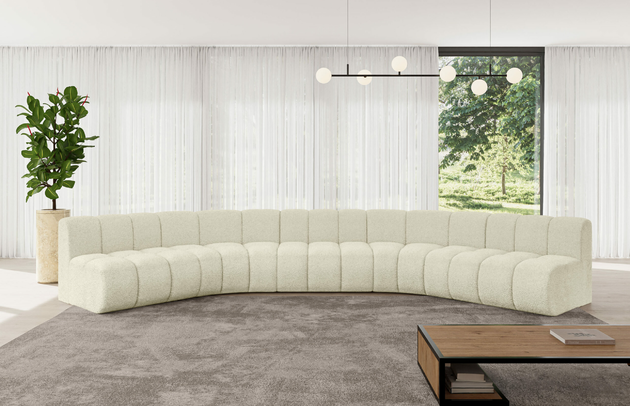 Bezug: Bouclé, Farbe: Beige - Quelle 02, Stellvariante: U-Form, Stoffbeschreibung: Polsterstoff Quelle: hochwertiger Bouclé Stoff, strapazierfähig, atmungsaktiv und pflegeleicht. (80.000 Martindale-Zyklen) 100 % PES, pillingarm(4-5), Gewicht 315 g/m² ±5 %, Materialzusammensetzung: 100% Polyseter, Pilling Resistenz: 5, Abriebfestigkeit: 5, Scheuerbeständigkeit: 80000 Martindale-Zyklen, Zimmer: Wohnzimmer, Tiefe: 174 cm, Breite: 490 cm, Höhe: 70 cm, Anzahl der Sitzflächen: 7, Sitzfüllung: Wellenfeder, Art der Rückenkissen: Rückenlehne - feste, Tiefe der Sitzfläche: 62 cm, Sitzhöhe: 40 cm, Schlaffunktion: Ohne Schlaffunktion - 1