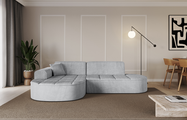 Bezug: Cord, Farbe: Grau - Poso 110, Stellvariante: Ottomane Links, Stoffbeschreibung: POSO ist ein angenehm anzufühlender Velours mit Kordstruktur (35000 MartindaleZyklen) und leicht zu reinigender Möbellstoff, lichtecht (5) und pillingarm (5), Gewicht 380 g/m2 ±5%, Materialzusammensetzung: 90% Polyseter, 10% Nylon, Pilling Resistenz: 5, Abriebfestigkeit: 4, Scheuerbeständigkeit: 30000 Martindale-Zyklen, Ausstattung: Zierkissen, Zimmer: Wohnzimmer, Tiefe: 171 cm, Breite: 243 cm, Höhe: 79,5 cm, Anzahl der Sitzflächen: 3, Sitzfüllung: Wellenfeder + HR35 und T30-Schaum, Art der Rückenkissen: Rückenlehne - feste, Annzahl der Sitzkissen: 2, Anzahl der Zierkissen: 1, Breite der Armlehnen: 20 cm, Höhe der Armlehnen: 58 cm, Breite der Ottomane: 109 cm, Tiefe der Ottomane: 151 cm, Tiefe der Sitzfläche: 62 cm, Sitzhöhe: 43,5 cm, Schlaffunktion: Ohne Schlaffunktion - 1