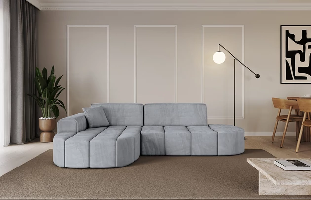 Bezug: Samt, Farbe: Hellgrau - Dream Velvet 202.17, Stellvariante: Ottomane Links, Stoffbeschreibung: Polsterstoff Dream Velvet: Wasserabweisender und leicht zu reinigender Möbelstoff, scheuerfest (30.000 Martindale-Zyklen) lichtecht (6) und pillingarm (4-5), aus 100 % PES, Gewicht 360 g/m2 ±5 %, Materialzusammensetzung: 100% Polyseter, Pilling Resistenz: 4-5, Abriebfestigkeit: 5, Scheuerbeständigkeit: 30000 Martindale-Zyklen, Ausstattung: Kissen, Zimmer: Wohnzimmer, Tiefe: 173 cm, Breite: 252 cm, Höhe: 79,5 cm, Anzahl der Sitzflächen: 3, Sitzfüllung: Wellenfeder + HR35 und T30-Schaum, Art der Rückenkissen: Rückenlehne - feste, Annzahl der Sitzkissen: 2, Anzahl der Zierkissen: 1, Breite der Armlehnen: 28 cm, Höhe der Armlehnen: 58 cm, Breite der Ottomane: 115 cm, Tiefe der Ottomane: 151 cm, Tiefe der Sitzfläche: 62 cm, Sitzhöhe: 43,5 cm, Schlaffunktion: Ohne Schlaffunktion - 1