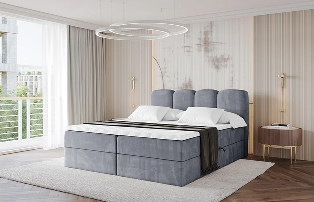 Bezug: Samt, Farbe: Grau - Casablanca 2314, Stoffbeschreibung: Polsterstoff Casablanca: „Pet-friendly“, leicht zu reinigen (CleanBOO+), wasserabweisend mit Lotuseffekt, scheuerfest (45.000 Martindale- Zyklen), Gewicht 310g/m2 ±5 %, Zimmer: Schlafzimmer, Länge: 207 cm, Breite: 160 cm, Höhe: 105 cm, Größe: 160x200 cm, Länge der Schlaffläche: 200 cm, Breite der Schlaffläche: 160 cm, Liegehöhe: 55 cm, Härtegrad der Matratze: H3, Höhe der Matratze: 20 cm, Matratze: Bonellfederung, Farbe des Toppers: Weiß, Höhe des Toppers: 5 cm, Material des Toppers: Schaumstoff, Bettkasten: Ja, Anzahl der Bettkasten: 2, Höhe der Bettkasten: 30 cm, Höhe des Kopfteils: 105 cm, Material der Füße: Plastik, Höhe der Füße: 2 cm, Dicke des Kopfteils: 8 cm, Dicke des Fußteils: 7 cm, Gepolsterte Rückseite: Nein - 1