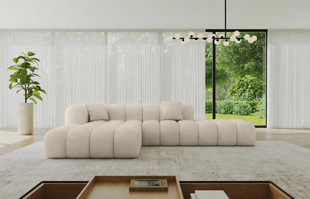 Bezug: Samt, Farbe: Beige - Dream Velvet 202.02, Stellvariante: Ottomane Links, Stoffbeschreibung: Polsterstoff Dream Velvet: Wasserabweisender und leicht zu reinigender Möbelstoff, scheuerfest (30.000 Martindale-Zyklen) lichtecht(6), pillingarm(4-5), 100 % PES, 360 g/m2±5%, Materialzusammensetzung: 100% Polyseter, Pilling Resistenz: 5, Abriebfestigkeit: 5, Scheuerbeständigkeit: 30000 Martindale-Zyklen, Ausstattung: Kissen, Schlaffunktion: Ohne Schlaffunktion, Zimmer: Wohnzimmer, Tiefe: 176 cm, Breite: 289 cm, Höhe: 71 cm, Länge der Schlaffläche: Nicht zutreffend, Breite der Schlaffläche: Nicht zutreffend, Liegehöhe: Nicht zutreffend, Anzahl der Sitzflächen: 6, Sitzfüllung: Wellenfeder + HR35 und T30-Schaum, Art der Rückenkissen: Rückenlehne - feste, Annzahl der Sitzkissen: 2, Anzahl der Zierkissen: 2, Tiefe der Armlehnen: 91 cm, Breite der Armlehnen: 28,5 cm, Höhe der Armlehnen: 71 cm, Breite der Ottomane: 118 cm, Tiefe der Ottomane: 145 cm, Tiefe der Sitzfläche: 60 cm, Sitzhöhe: 44 cm - 1